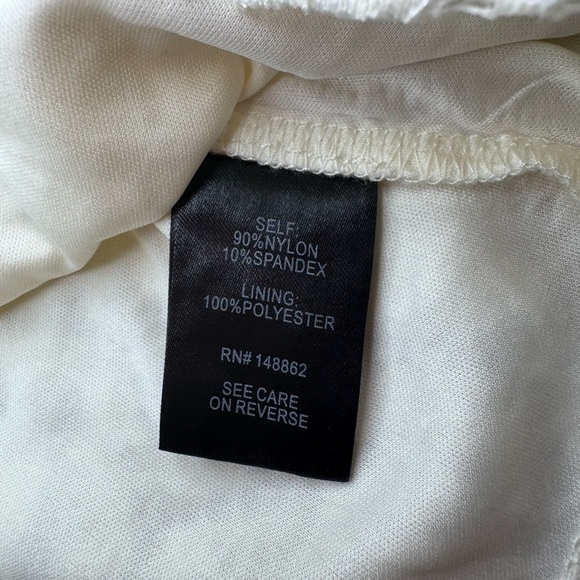 Torrid Stretch White Lace Off Shoulder Corset Seamed Long Sleeve Top NWT - Picture 10 of 11